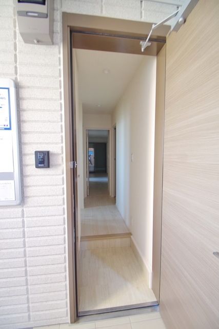 ルシェノンの玄関写真