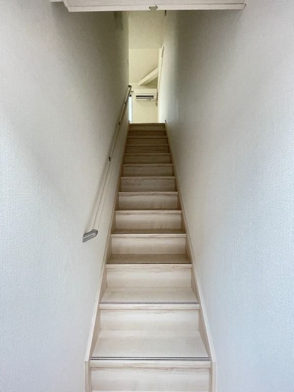 玄関　（別タイプ参考写真）クラヴィエ上町　板橋区大谷口上町