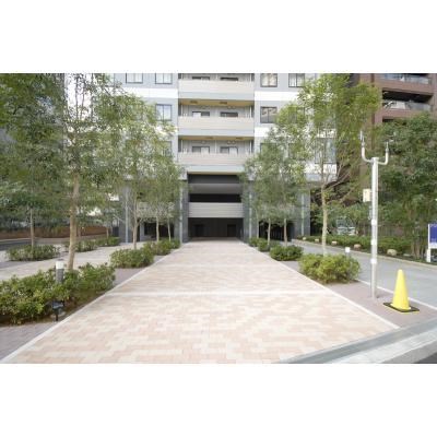 エントランス　★見学予約受付中★