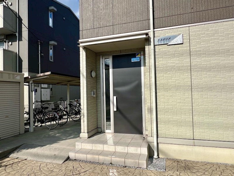 エントランス　建物入口