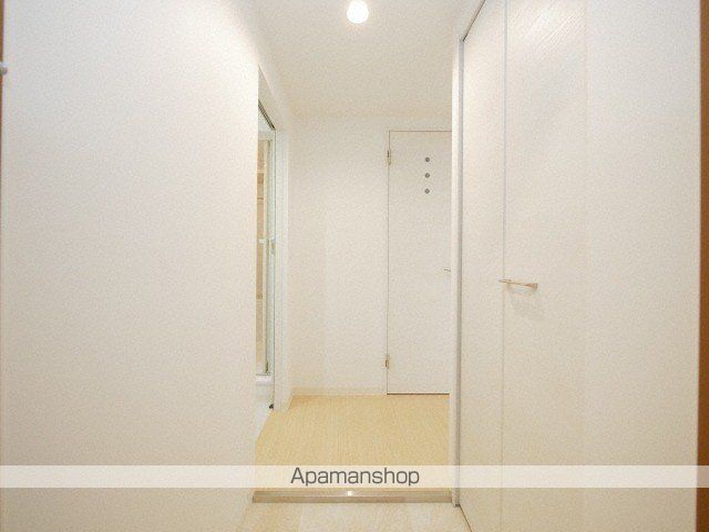 LILAC壱番館の玄関写真