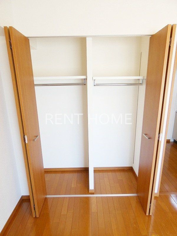 収納　クローゼット
