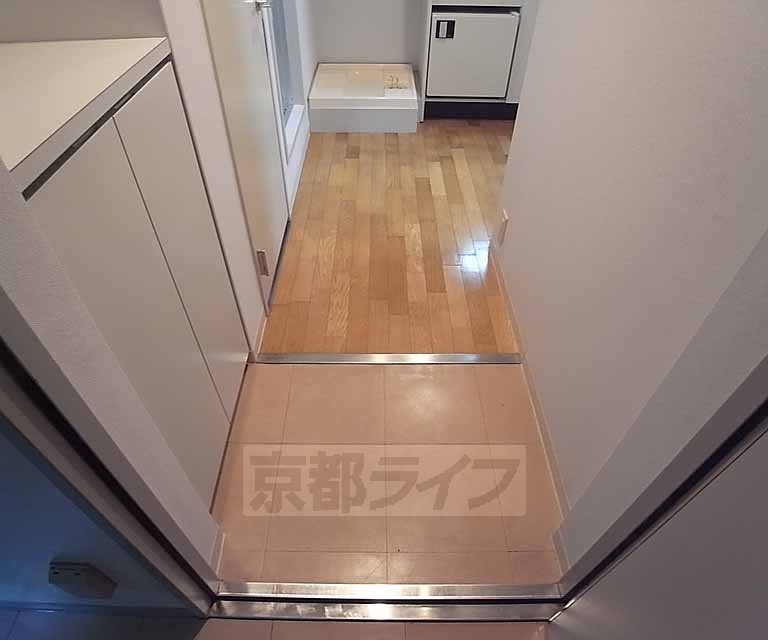 玄関　広めの玄関です。