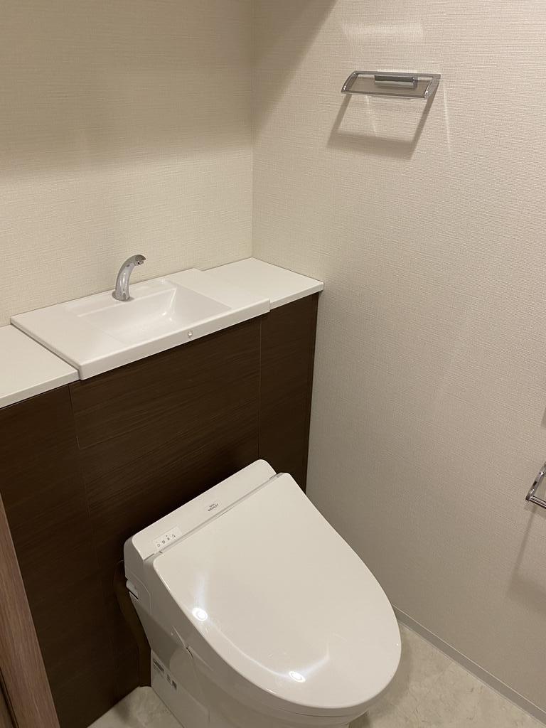プライムスタイル広尾のトイレ写真