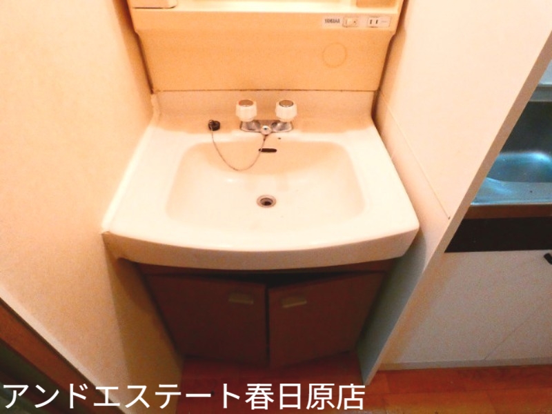 洗面設備　うれしい独立洗面台付き