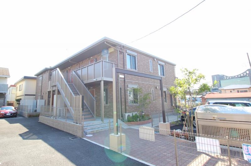 建物外観　愛甲石田駅から徒歩8分！セキスイハイムの賃貸アパート♪
