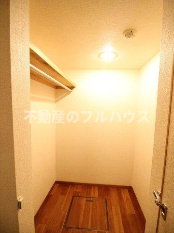 収納　写真は別室