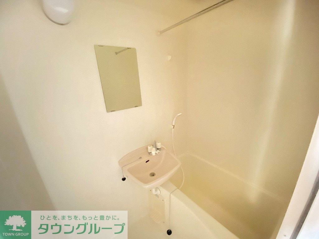 レオパレス岸町の風呂写真
