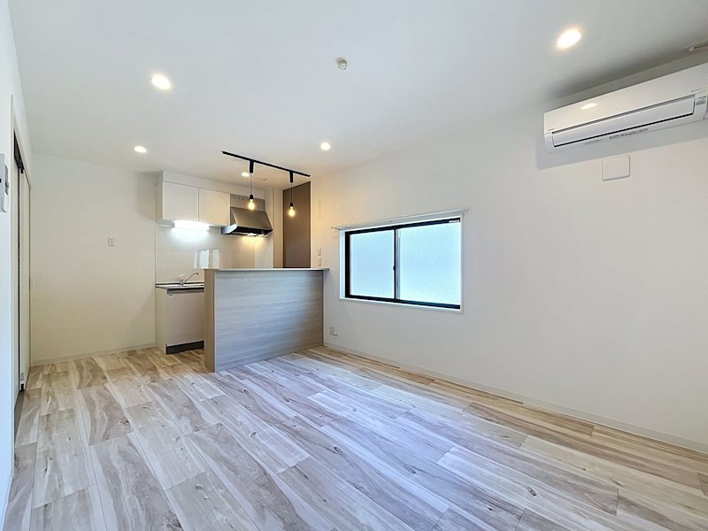 居室・リビング　※別部屋の写真です