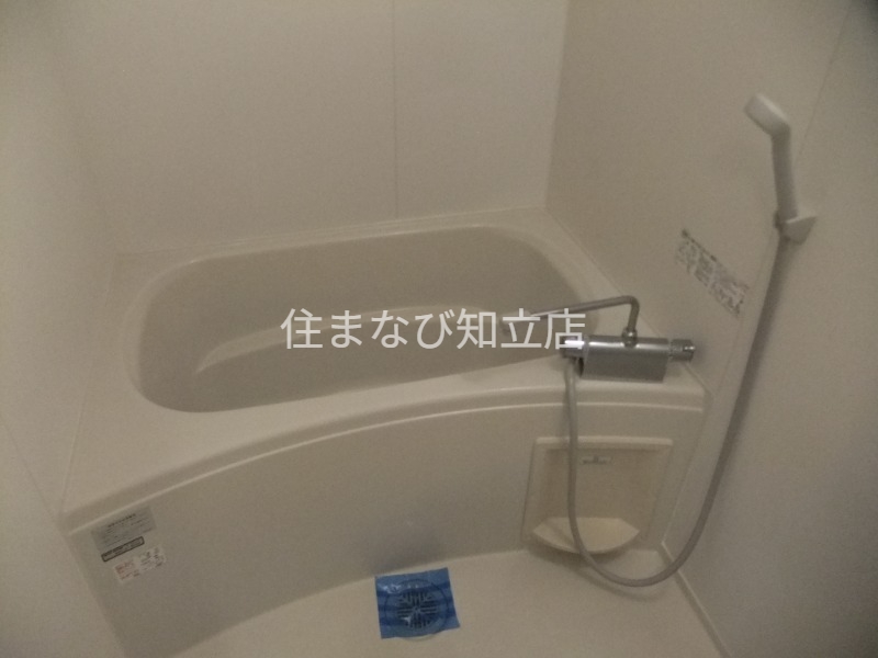 バス・シャワールーム　同型別部屋写真