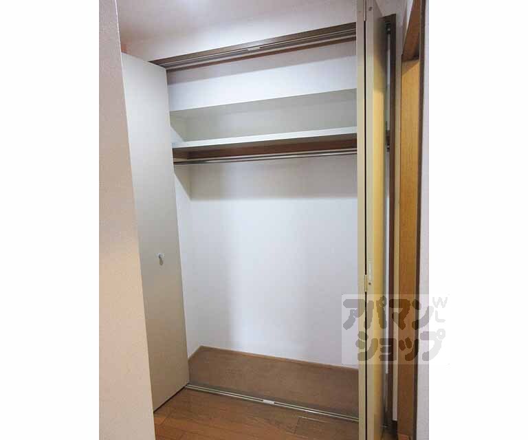 収納　大きなクローゼットです