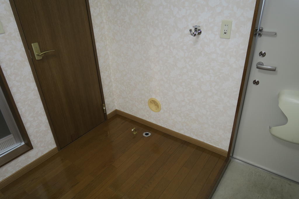 その他設備　洗濯機置場
