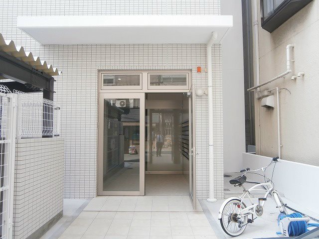 【姫路市南町のマンションのエントランス】