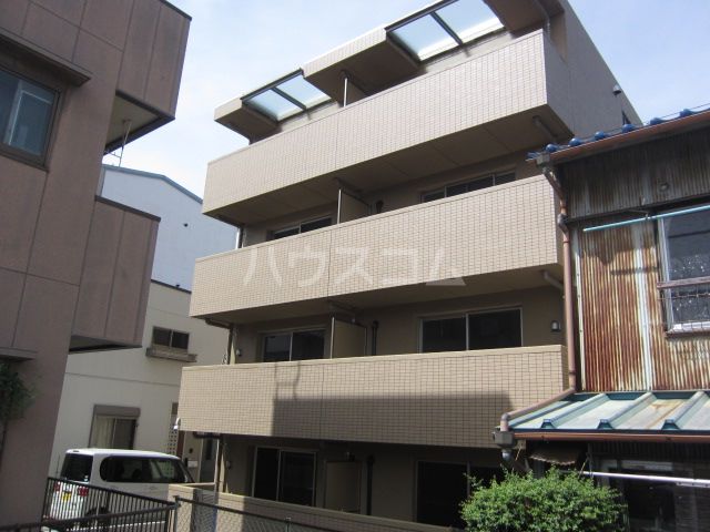 名古屋市中川区高畑のマンションの建物外観