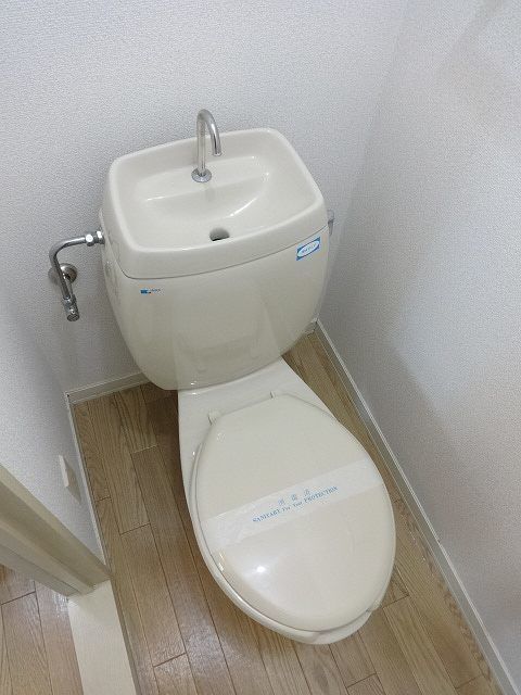 【フレンドリーガーデンのトイレ】