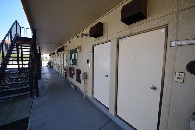 エントランス　★玄関前はこんな感じです★