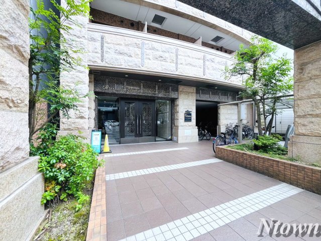 【プレサンス大須観音駅前サクシードの建物外観】