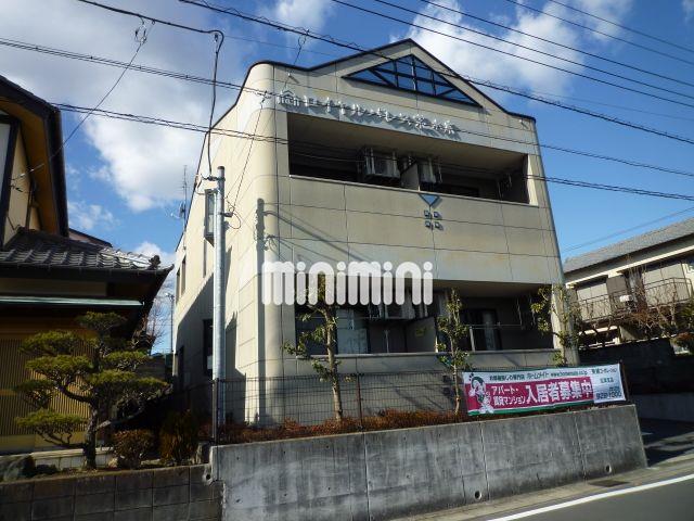 【ロイヤルパレス花水木の建物外観】