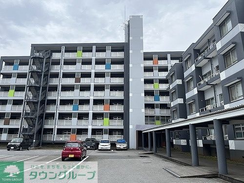 テレパレス船橋三咲Ａ棟の建物外観