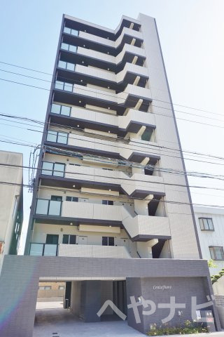 名古屋市瑞穂区彌富通のマンションの建物外観