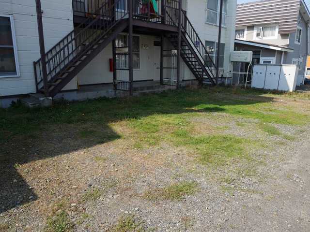 駐車場　エントランス