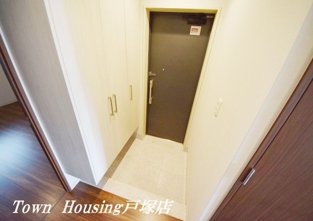 玄関　★★ゆとりのある玄関スペース★★