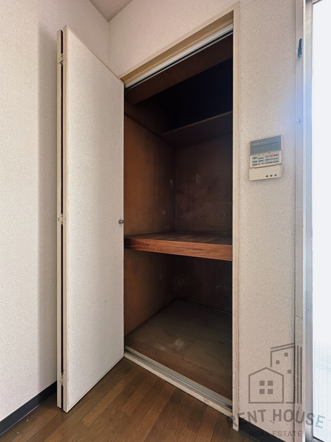 収納　※リフォーム前の写真です。