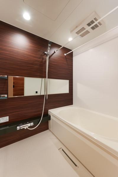 バス・シャワールーム　お洒落でリラックス出来るお風呂