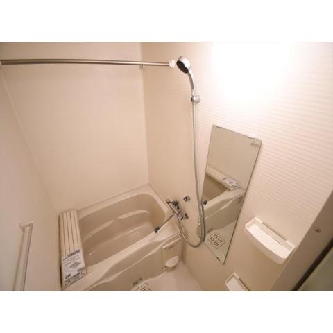 バス・シャワールーム　きれいなお風呂です