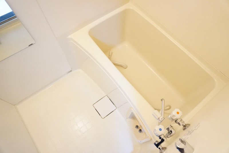 バス・シャワールーム　浴室
