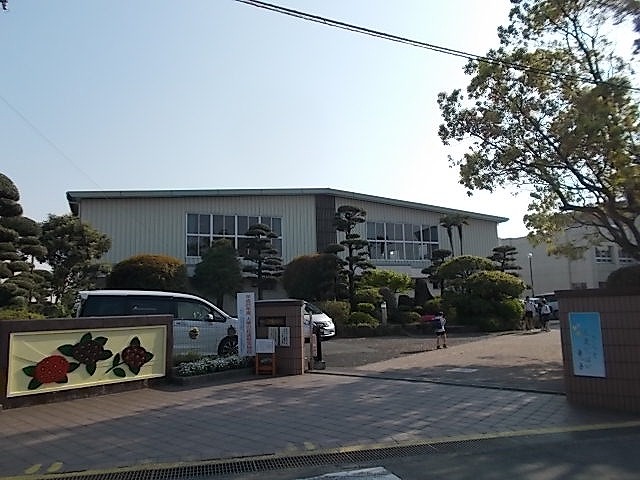 小学校　北部東小学校（小学校）まで1600m