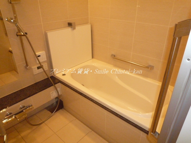 バス・シャワールーム　他の部屋同タイプ参考画像