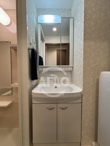 洗面設備　Luxe玉造南　独立洗面台