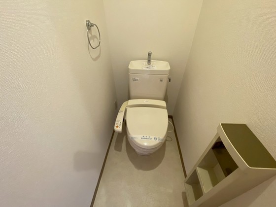 トイレ　※別部屋の写真です