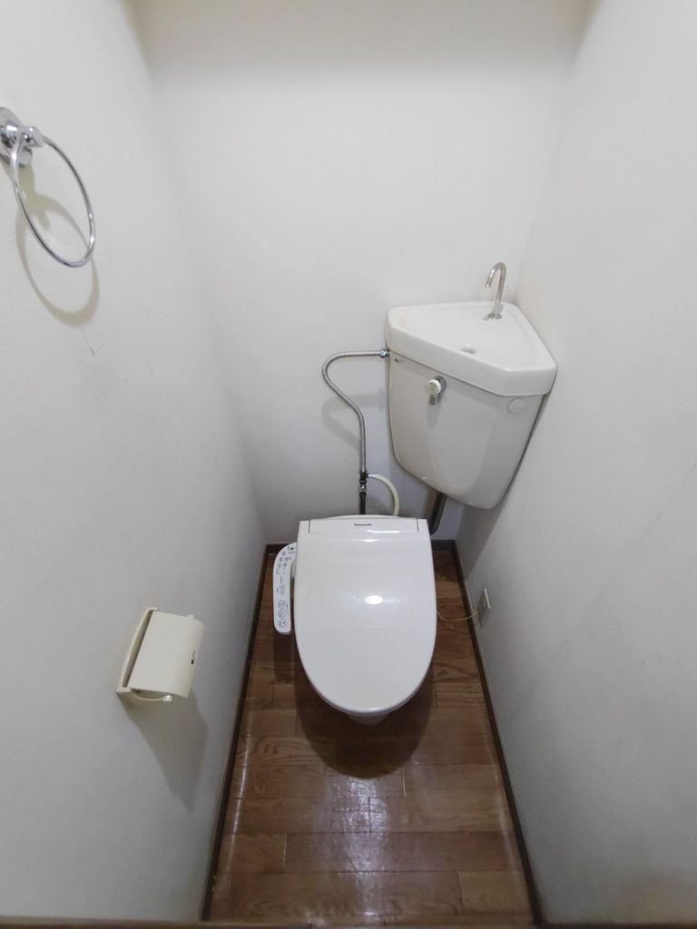 トイレ　トイレ