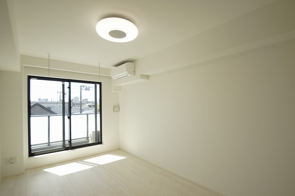 居室・リビング　ゆったりした洋室です