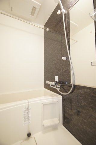 バス・シャワールーム　お風呂です