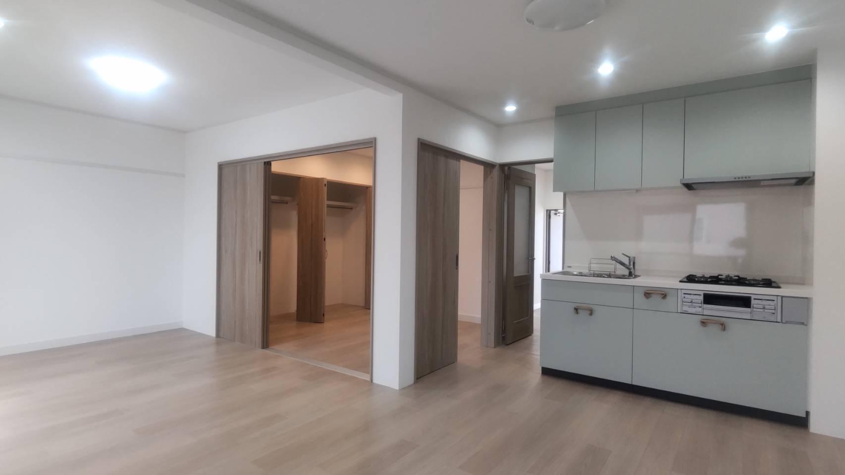 居室・リビング　南向きのLDKです。4.5畳の開放で19.2畳の大空間に。