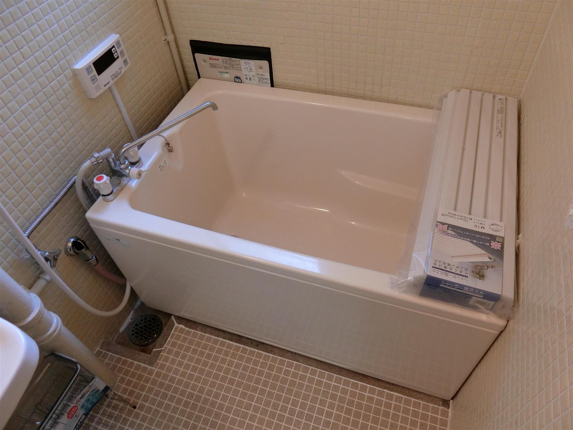 バス・シャワールーム　すぐに入浴できるシャワー付きバスルーム♪