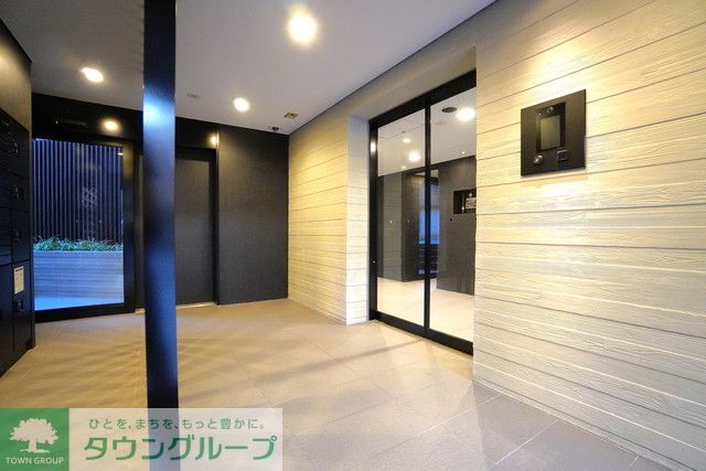 エントランス　★タウンハウジング目黒店取り扱い★