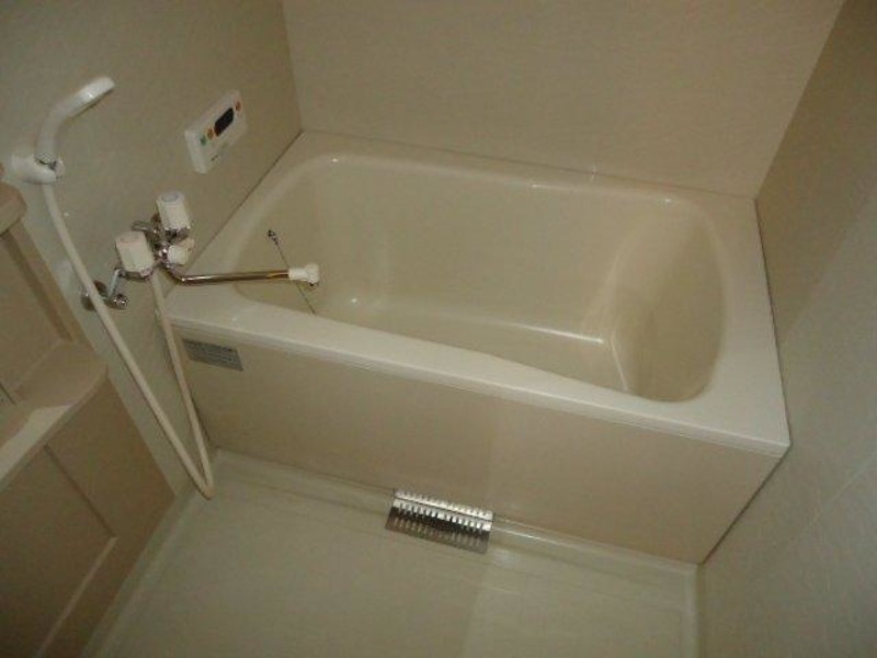 バス・シャワールーム　図面と現状に相違がある場合には現状を優先