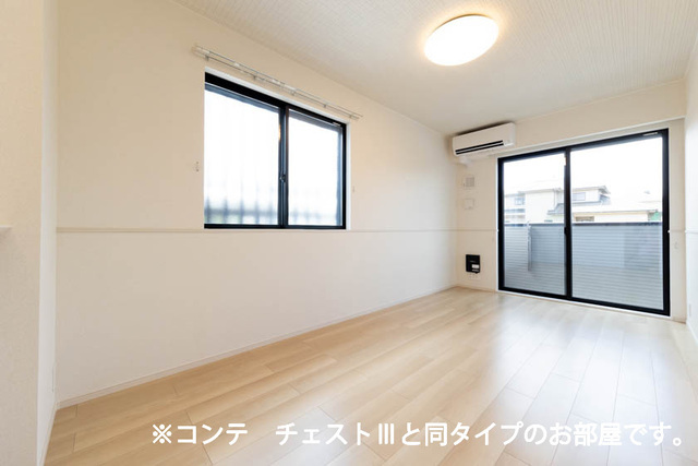 居室・リビング　同仕様写真です。