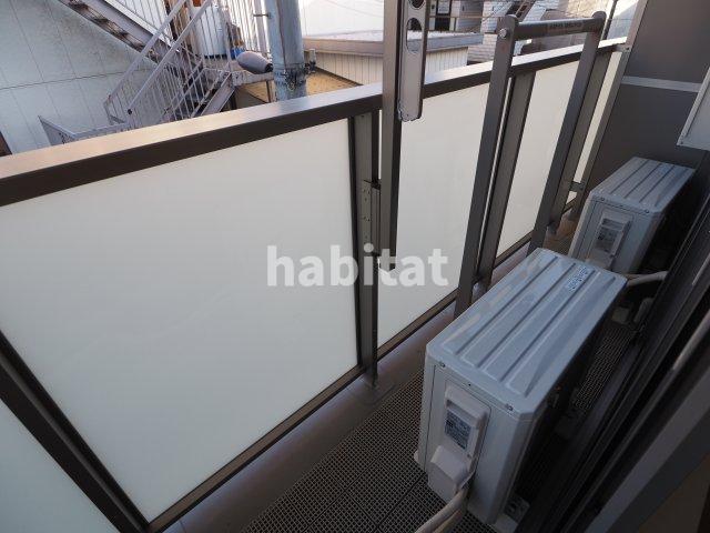 バルコニー　※同物件の別部屋参考写真です。　お洗濯にも便利なバルコニー付