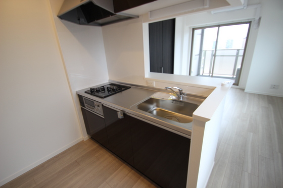 キッチン　※別部屋の写真です