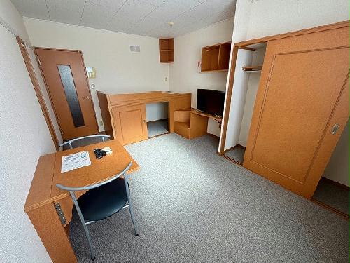 居室・リビング　設備・仕様は号室により異なる為、現状を優先いたします。