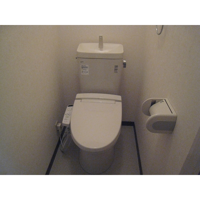 トイレ　シャワー付トイレ