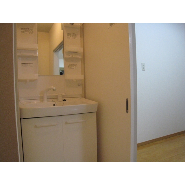 洗面設備　シャンプードレッサー