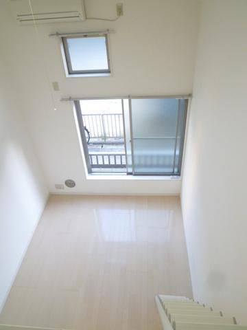 その他部屋・スペース　天井高なので開放感があります