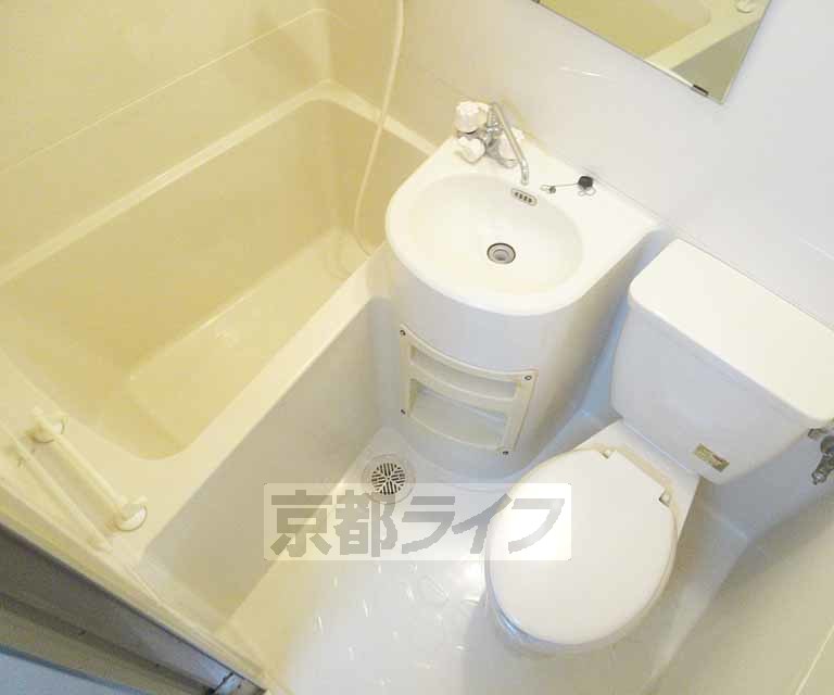 バス・シャワールーム　綺麗なお風呂です！