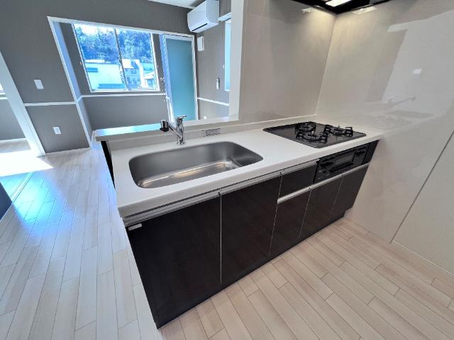 キッチン　キッチン（イメージ）